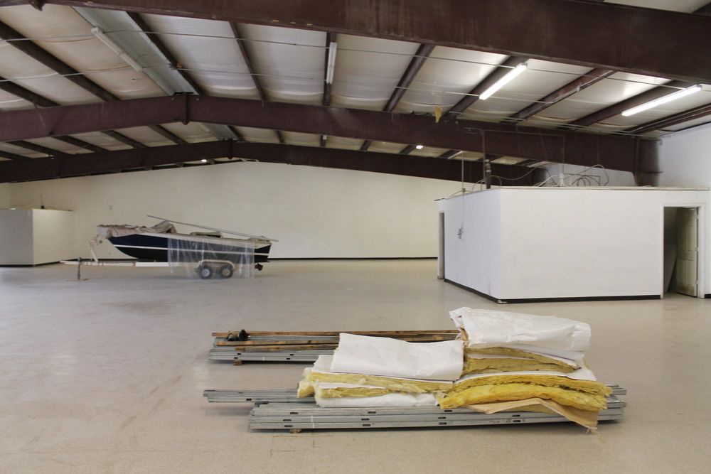 Retail/Industrial Showroom : 1020 Jim's Lane, Conway, AR 72032